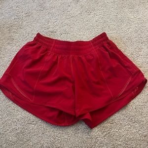 Lululemon hotty hot shorts 4”